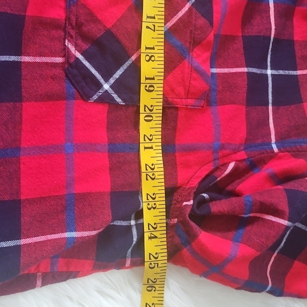 beachlunchlounge Red and Blue Plaid Hi-Low Button Down - Picture 9 of 10